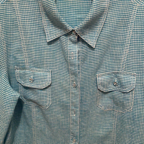 Chico’s Blue & White 100% Linen Shirt - Picture 3 of 5